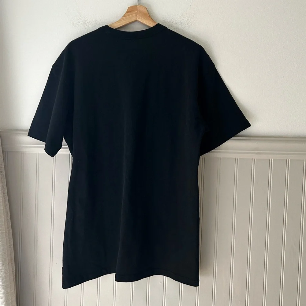 ⭐️ NEW Mens Nike Sportswear Premium Essentials Pocket T-Shirt Size Medium